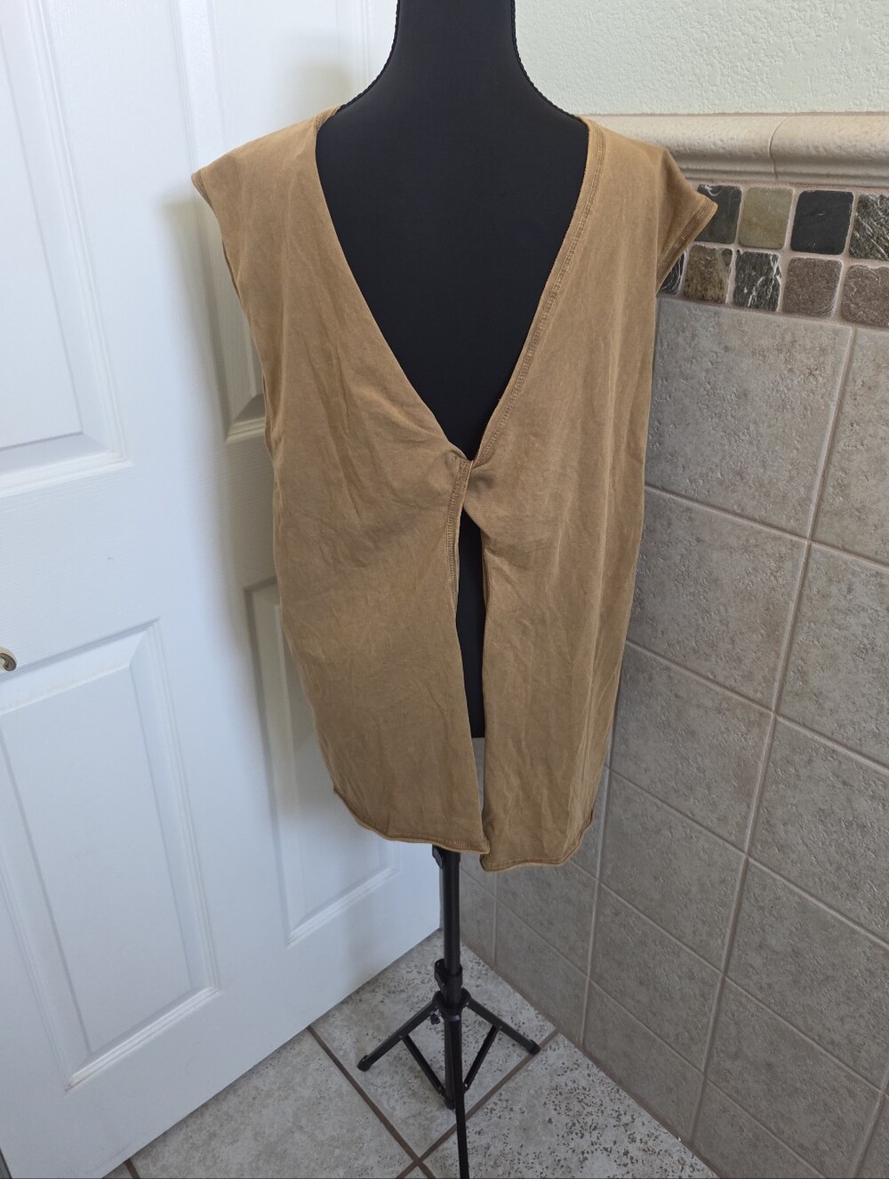FP Movement by Free People Tan Twist Open-Back Muscle Tank Top Medium Athletic - Picture 5 of 7